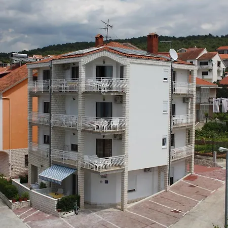 Apartment Daniela Trogir