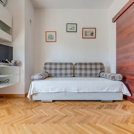 Apartment Daniela Trogir