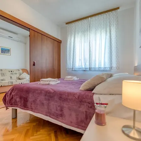 Daniela * تروغير